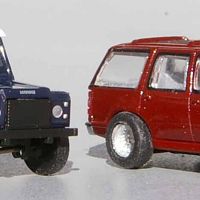 Busch-Land-Rover-Defender-and-Atlas-Ford-Explorer